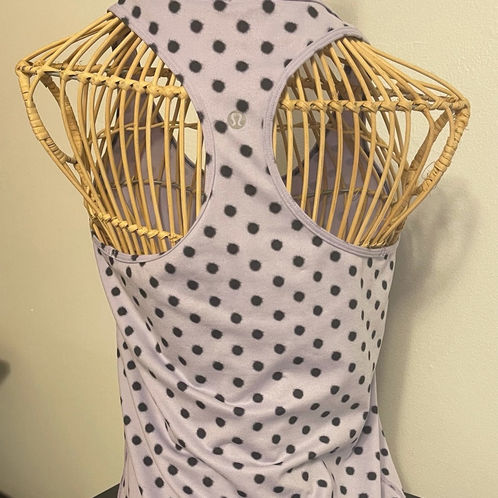 Lululemon Tank - Picture 2 of 5